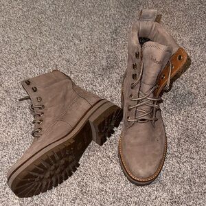 Timberland Lace-Up Leather Boots | Women’s Size 8 🤎